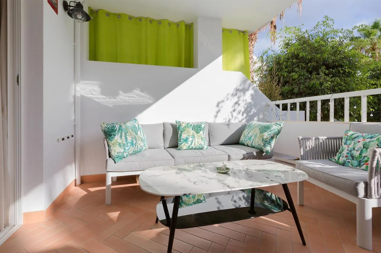 The Monkey House Apartment - A Jungle Of Comfort Costa Teguise