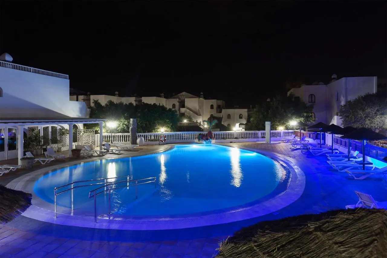 The Monkey House Apartment - A Jungle Of Comfort Costa Teguise